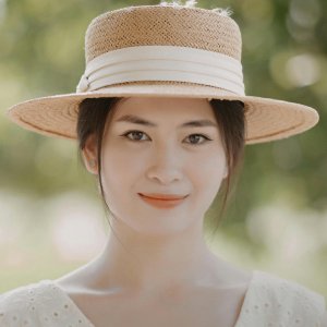 CHỊ MAI