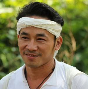 ANH HÙNG